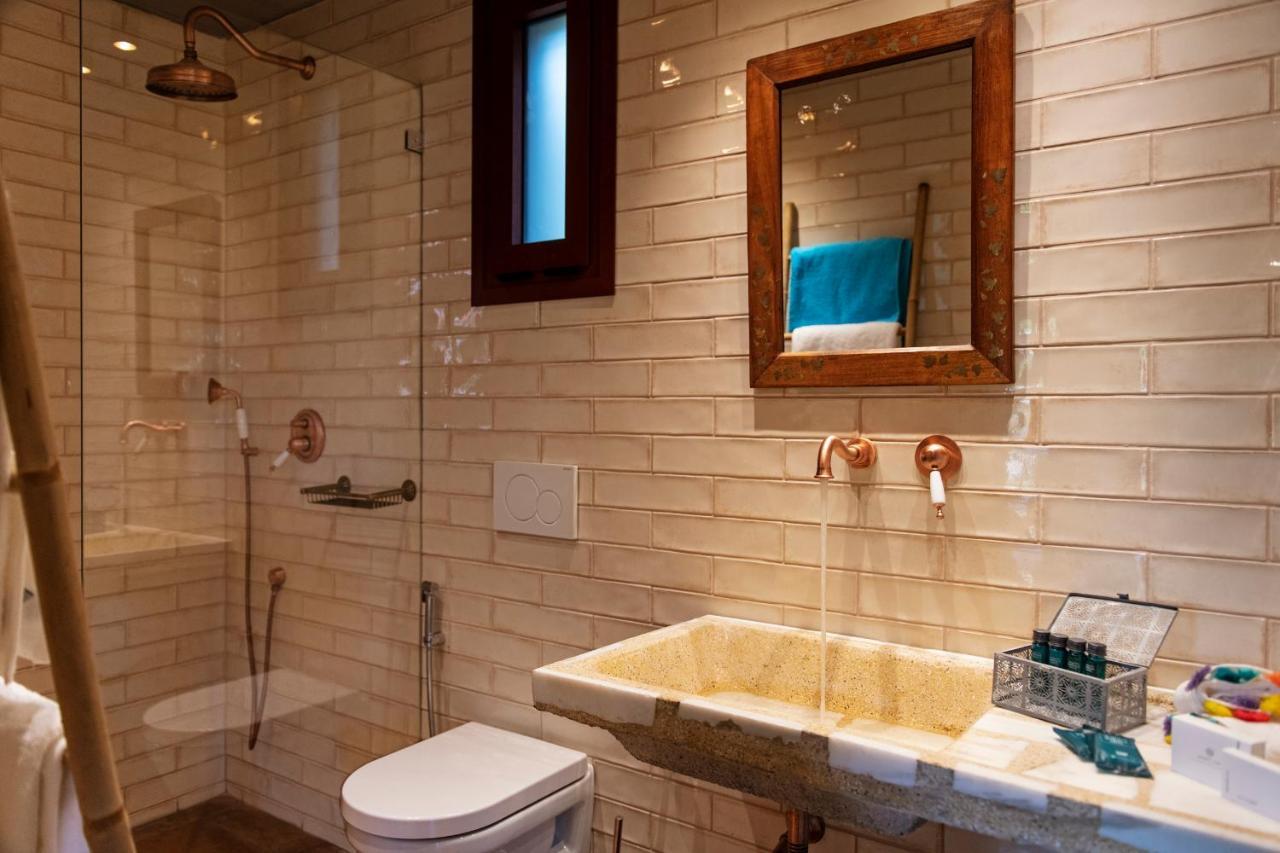 Klaritz Luxury Suites Ласи Екстериор снимка
